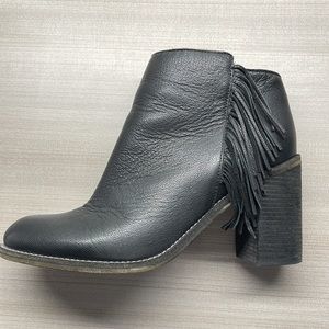 EUC See by Chloe Fringe Boots Boock Heel 40